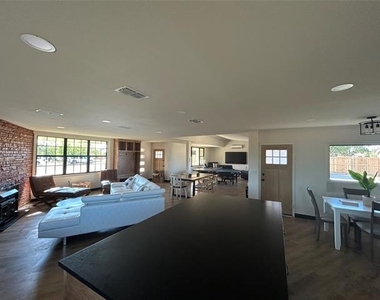 5400 Ridgeline Drive - Photo Thumbnail 1