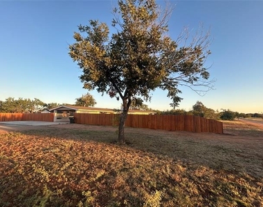 5400 Ridgeline Drive - Photo Thumbnail 27