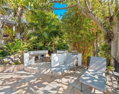 875 Coast View Drive - Photo Thumbnail 31