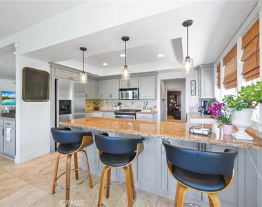 875 Coast View Drive - Photo Thumbnail 48