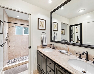 875 Coast View Drive - Photo Thumbnail 25