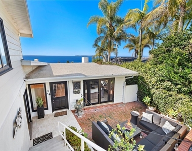 875 Coast View Drive - Photo Thumbnail 12