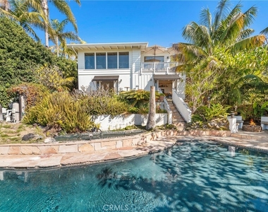 875 Coast View Drive - Photo Thumbnail 32