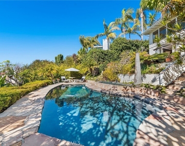 875 Coast View Drive - Photo Thumbnail 57