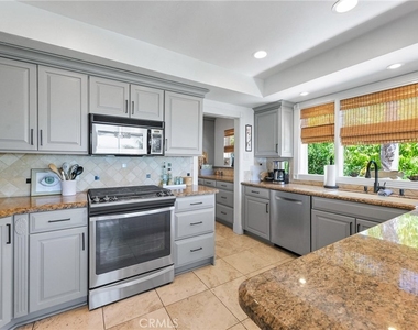 875 Coast View Drive - Photo Thumbnail 50