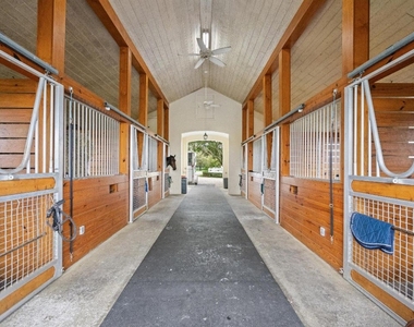 15416 Sunnyland Lane - Photo Thumbnail 5