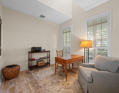 15416 Sunnyland Lane - Photo Thumbnail 17