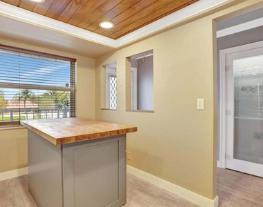 7800 Nw 18th Street - Photo Thumbnail 5