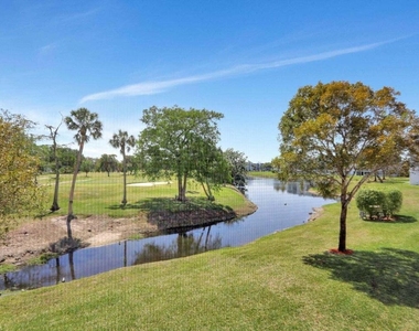 7800 Nw 18th Street - Photo Thumbnail 2