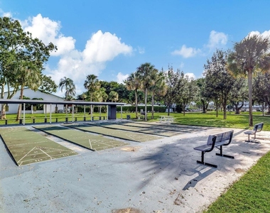 7800 Nw 18th Street - Photo Thumbnail 30
