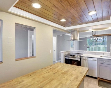 7800 Nw 18th Street - Photo Thumbnail 18