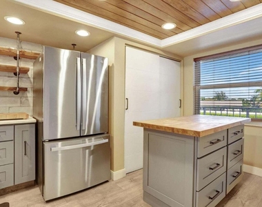 7800 Nw 18th Street - Photo Thumbnail 4