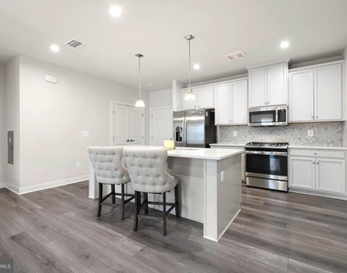 46270 Mount Allen Terrace - Photo Thumbnail 5