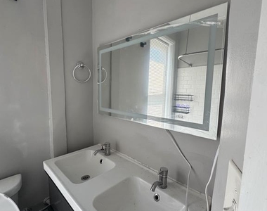 1429 N Hollywood Street - Photo Thumbnail 8