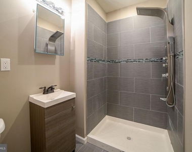1806 N Willington Street - Photo Thumbnail 10