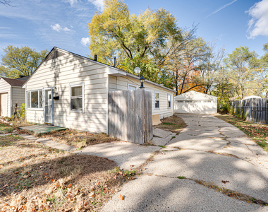 1823 Overdene Avenue - Photo Thumbnail 2