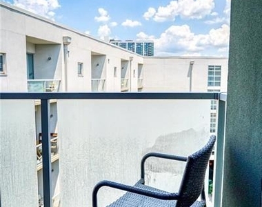620 Glen Iris Drive Ne - Photo Thumbnail 25