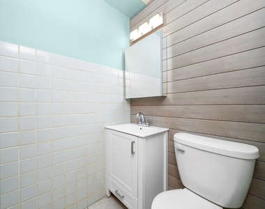 7754 S Yates Boulevard - Photo Thumbnail 22