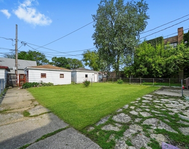 7754 S Yates Boulevard - Photo Thumbnail 23