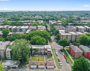 7754 S Yates Boulevard - Photo Thumbnail 31