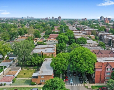 7754 S Yates Boulevard - Photo Thumbnail 28