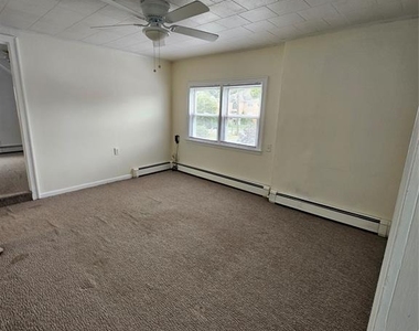 80 Woodside - Photo Thumbnail 5