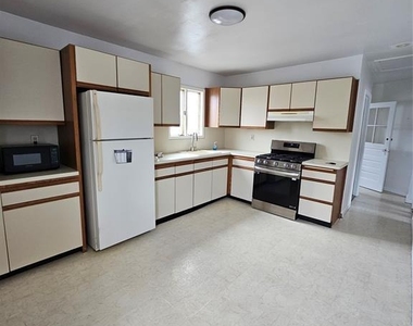 80 Woodside - Photo Thumbnail 1
