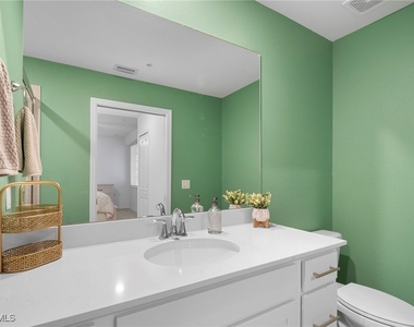 15285 Green Acres Avenue - Photo Thumbnail 31