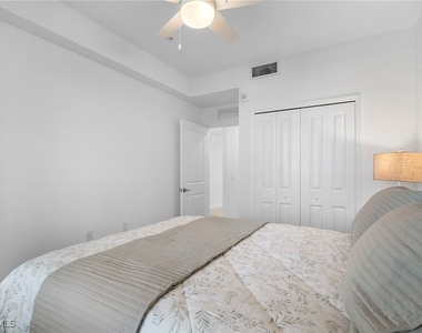 15285 Green Acres Avenue - Photo Thumbnail 22