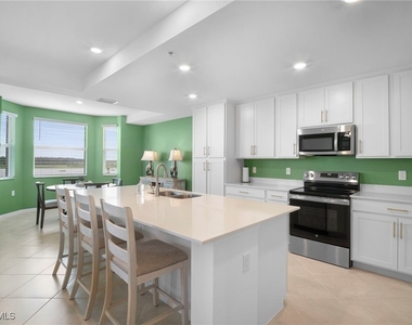 15285 Green Acres Avenue - Photo Thumbnail 7