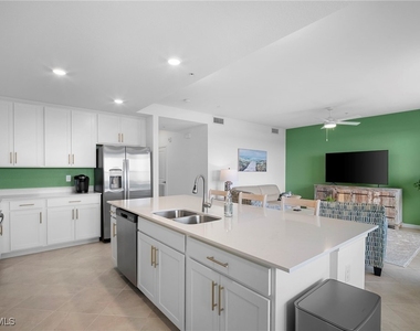 15285 Green Acres Avenue - Photo Thumbnail 9