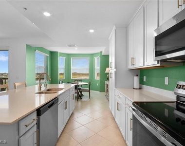 15285 Green Acres Avenue - Photo Thumbnail 11