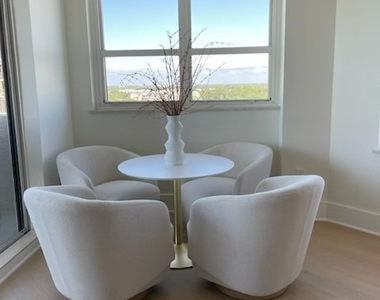 6001 Pelican Bay Boulevard - Photo Thumbnail 8