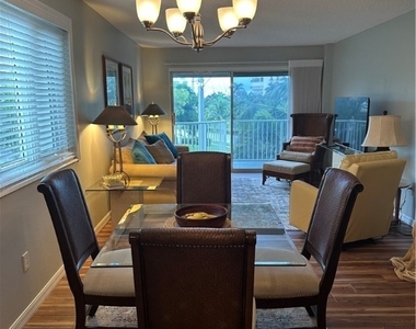 1300 Gulf Shore Boulevard N - Photo Thumbnail 10