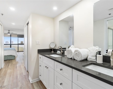 26225 Hickory Boulevard - Photo Thumbnail 24