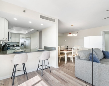 26225 Hickory Boulevard - Photo Thumbnail 10