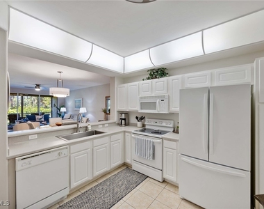 23526 Sandycreek Terrace - Photo Thumbnail 13