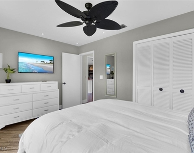 167 Torrey Pines Point - Photo Thumbnail 26