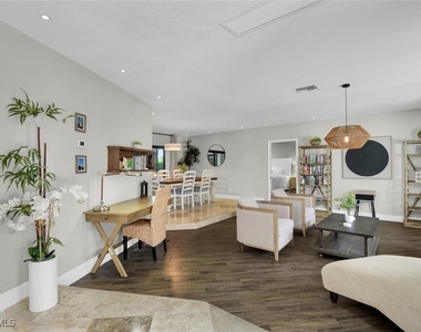 167 Torrey Pines Point - Photo Thumbnail 5