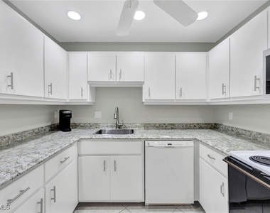 509 Roma Court - Photo Thumbnail 4