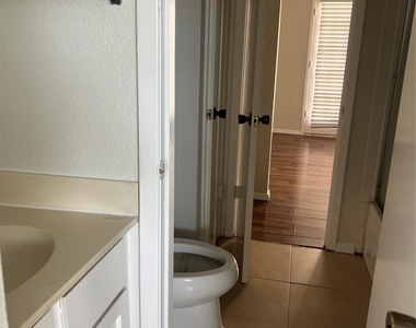 6111 Beverly Hill Street - Photo Thumbnail 10
