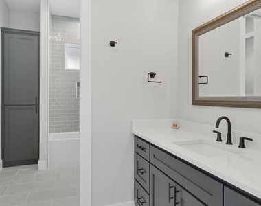 103 River Mountain Drive - Photo Thumbnail 19