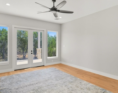 103 River Mountain Drive - Photo Thumbnail 12
