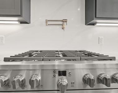 103 River Mountain Drive - Photo Thumbnail 5