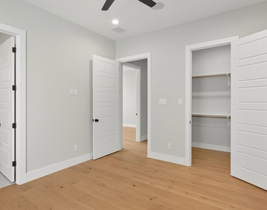 103 River Mountain Drive - Photo Thumbnail 10