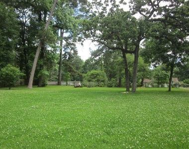 4018 E Mossy Oaks Road - Photo Thumbnail 4