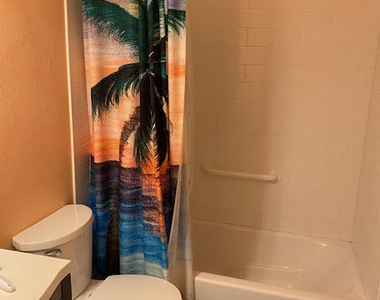 926 Jamestown Avenue - Photo Thumbnail 16