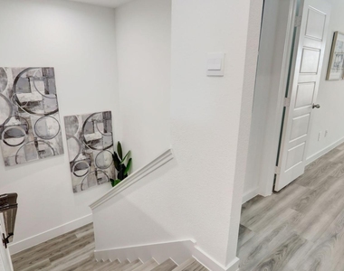 10515 Lancaster Forest Lane - Photo Thumbnail 10