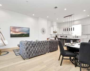 1104 Palmer Street - Photo Thumbnail 39