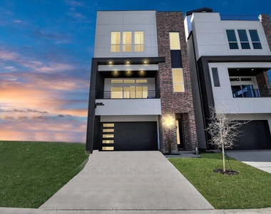 1104 Palmer Street - Photo Thumbnail 2